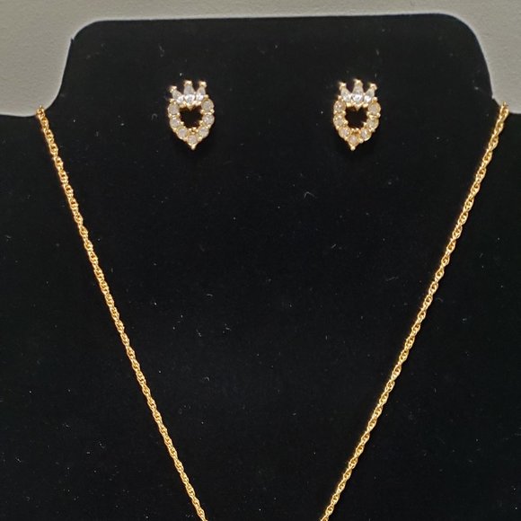 Necklace & Earrings Set - Picture 1 of 2